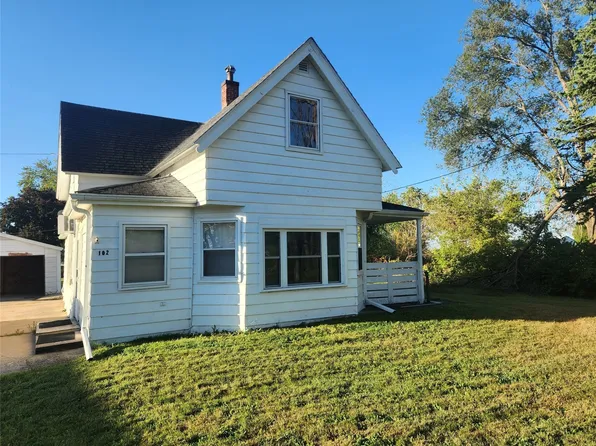 102 Church St, Melcher Dallas, IA 50062