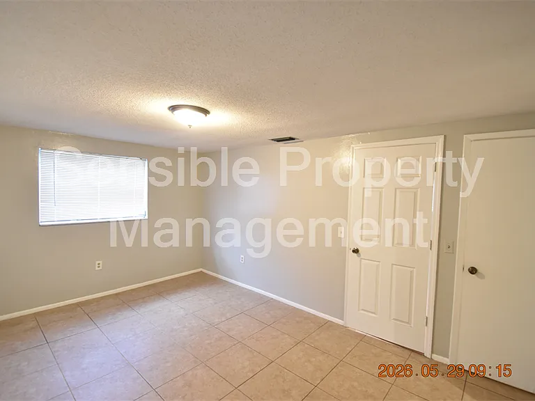 10816 Piccadilly Rd — Photo 13