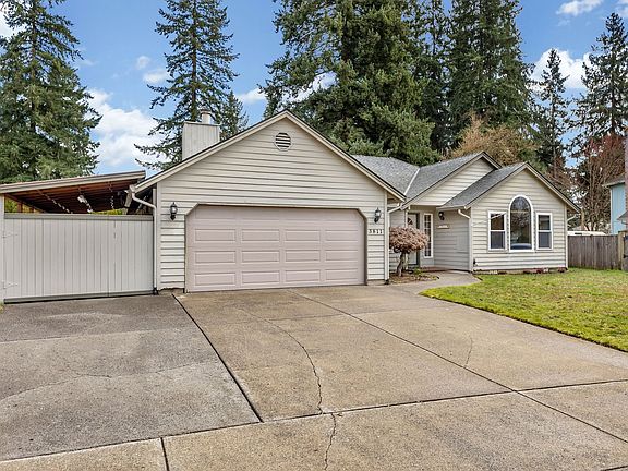 3rd image of 3811 NE 157th Ave