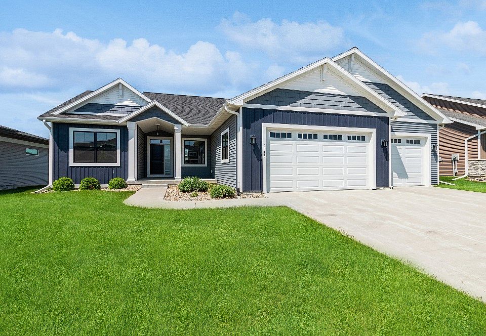 1st image of 2213 Audubon Dr