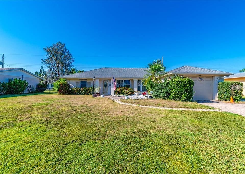 1st image of 3135 Gulf Gate Dr