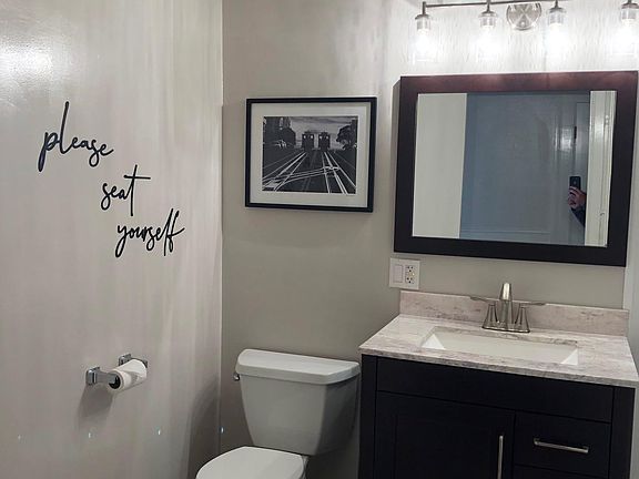 5th image of 2706 Hyde St #2708