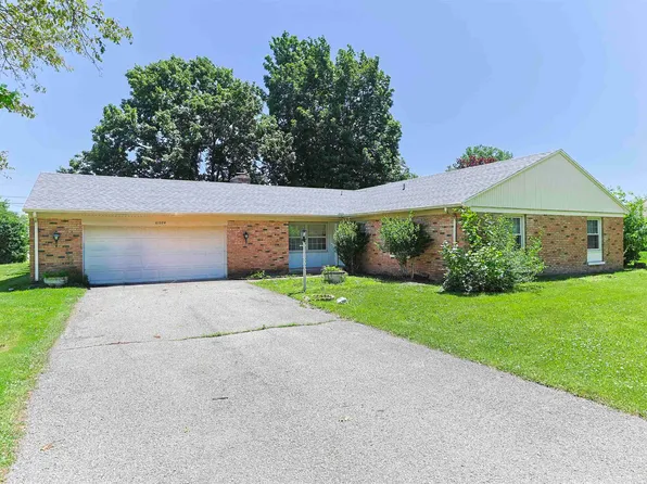 61594 Elderberry Ln, South Bend, IN 46614