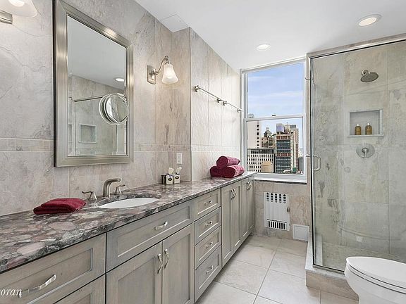 4th image of 53 Liberty St #26A