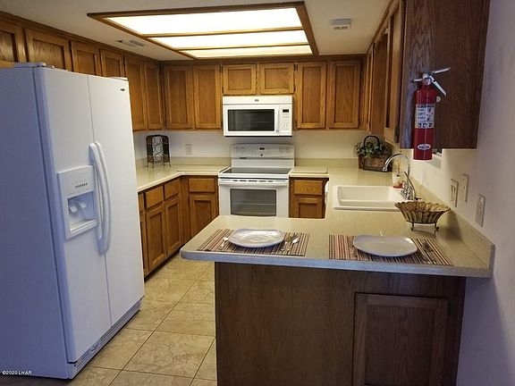 3rd image of 3257 Oro Grande Blvd