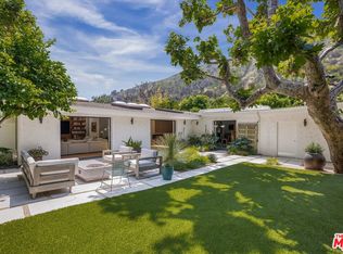 3328 Mandeville Canyon Rd, Los Angeles, CA 90049