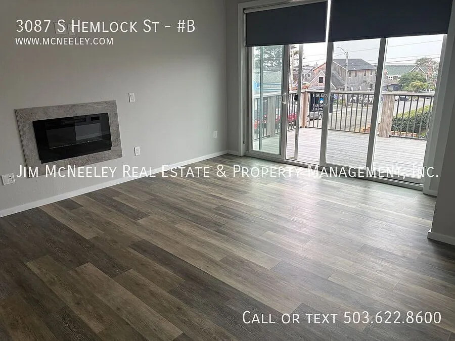 2 bed/ 2 bath with ocean view, AC and walking distance to the beach — Photo 4