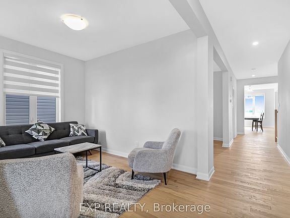 5th image of 626 Inver Ln