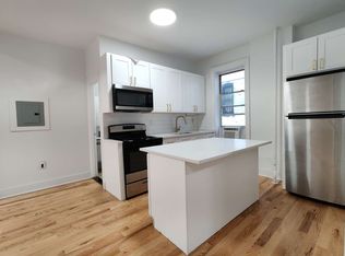 869 Montgomery St #1B, Brooklyn, NY 11213