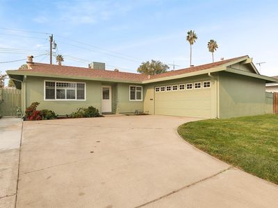 6916 Farmington Way, Sacramento, CA, 95828