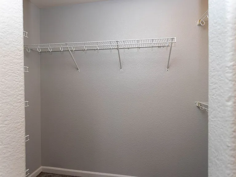 333 E Las Animas St — Photo 22