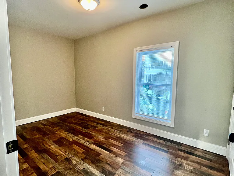 76 Mount Vernon St #1 — Photo 8