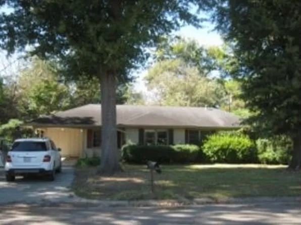 1529 Franlo Dr, Greenville, MS 38701