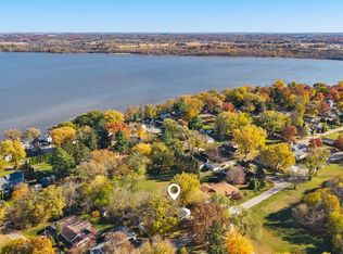 11548 N Maple Beach Dr, Edgerton, WI 53534