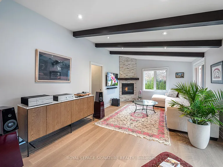 345 Flagstone Ter — Photo 16