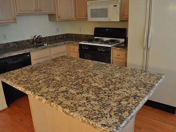 2 year new granite counter top
