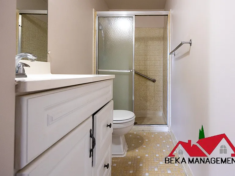 21594 Hidden Rivers Dr S — Photo 14