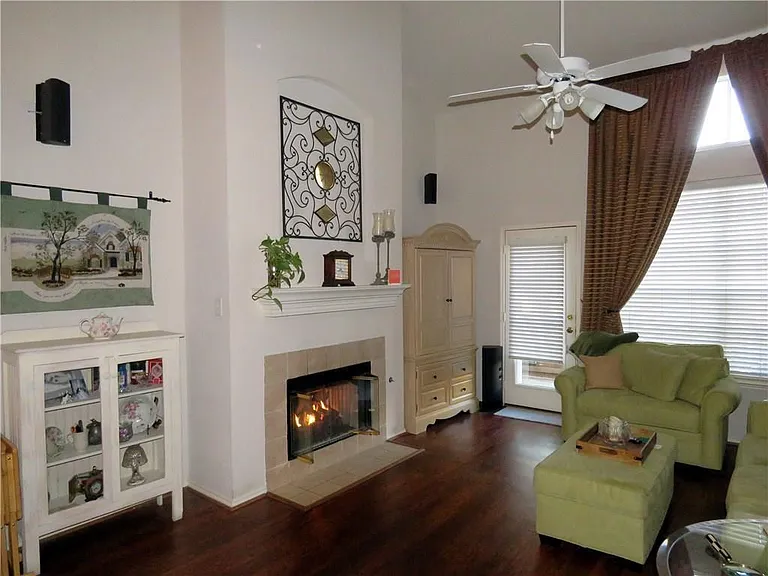 7049 Van Gogh Dr — Photo 16