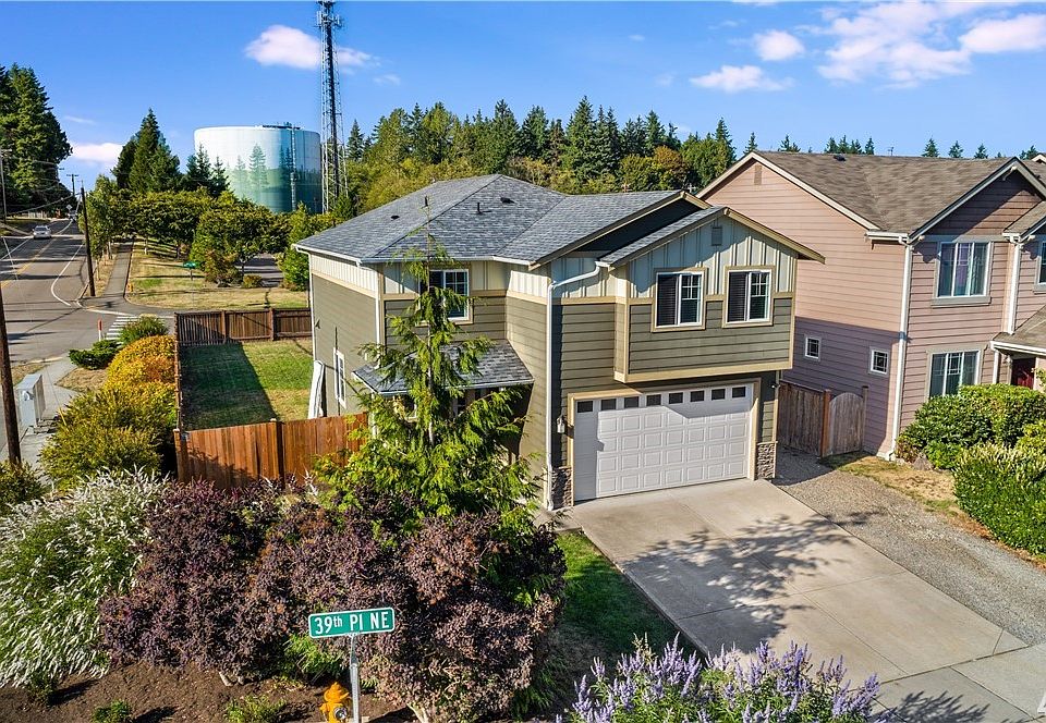 1st image of 7101 39th Pl NE