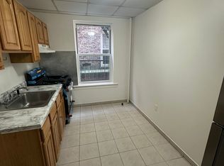 179 W 48th St APT 7, Bayonne, NJ 07002