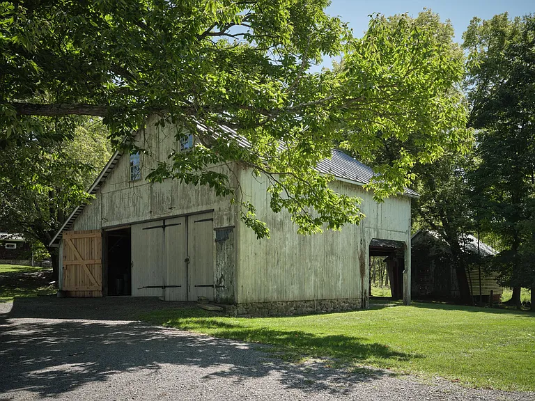 440 Lurgan Rd — Photo 20