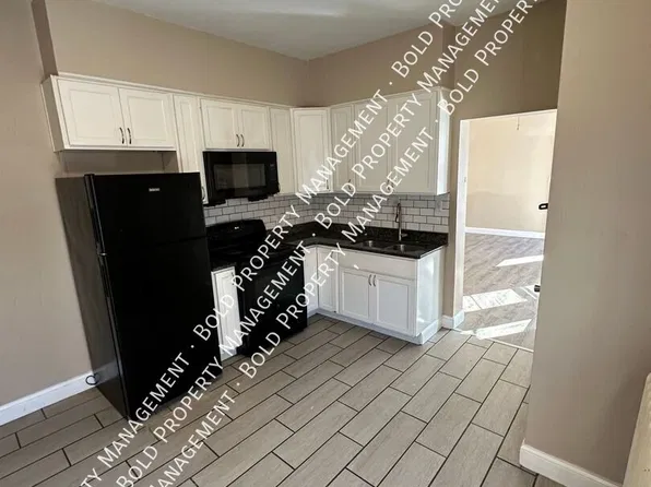 120 N 9th St #1R, Reading, PA 19601
