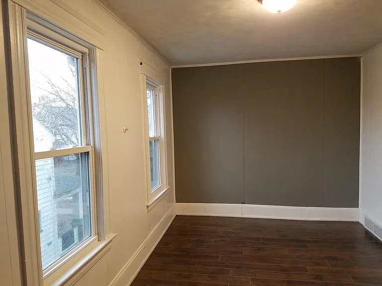 4203 Archwood Ave #UP — Photo 8