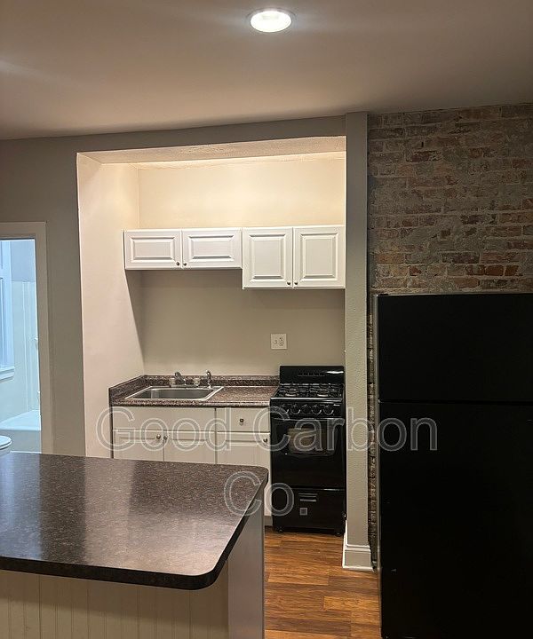 1st image of 430 Delaware Ave APT 105