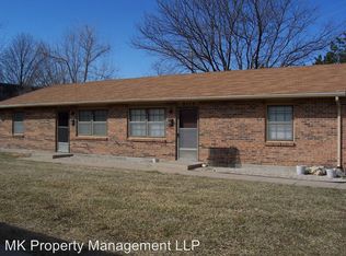 2115 Casement Rd, Manhattan, KS 66502