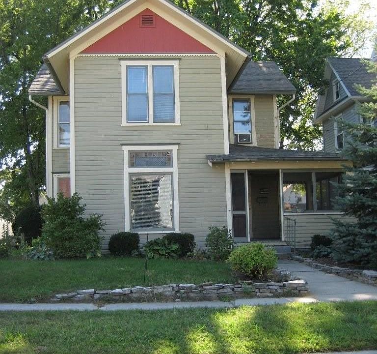 1st image of 132 Palmer Ave