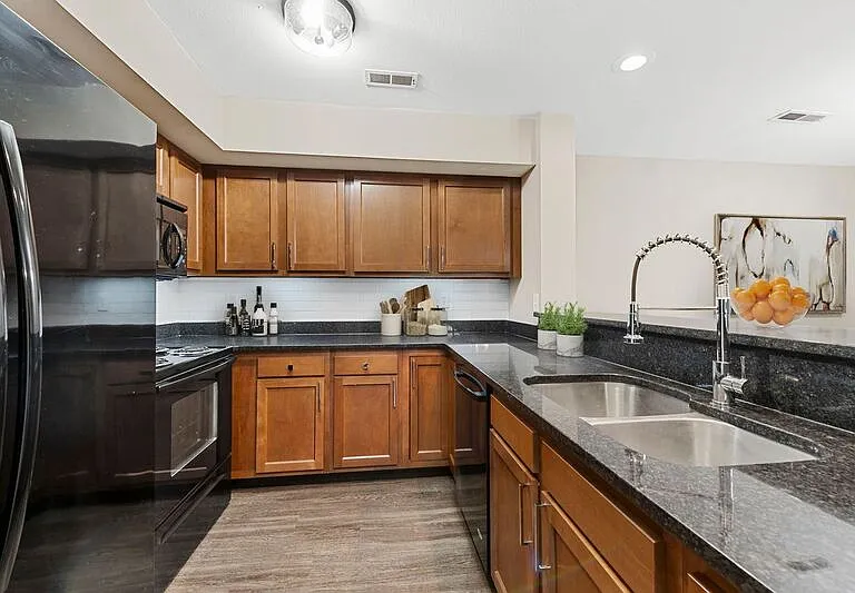 1317 Esic Dr #12 — Photo 7