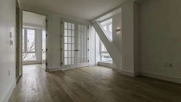 Rented by Nooklyn NYC LLC | media 96