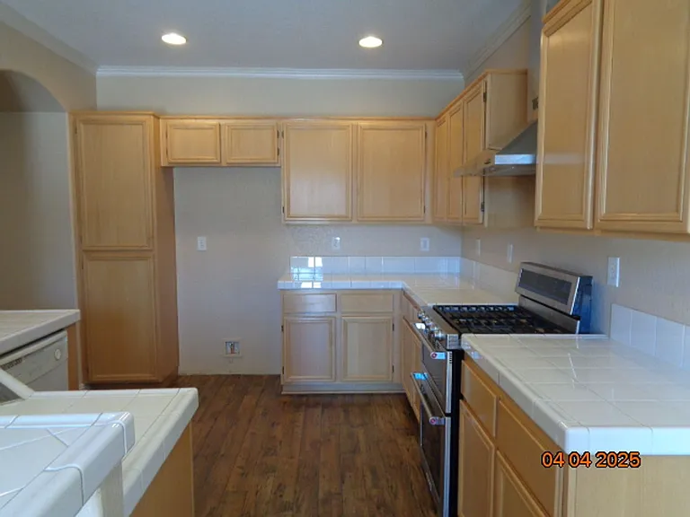 42944 Edson Ave — Photo 4