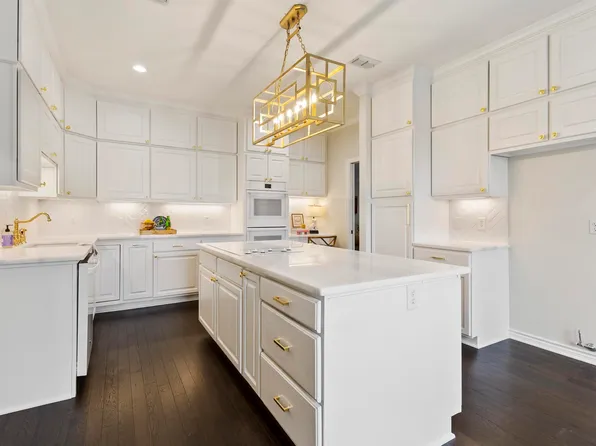 819 Ashford Ct, Tyler, TX 75703