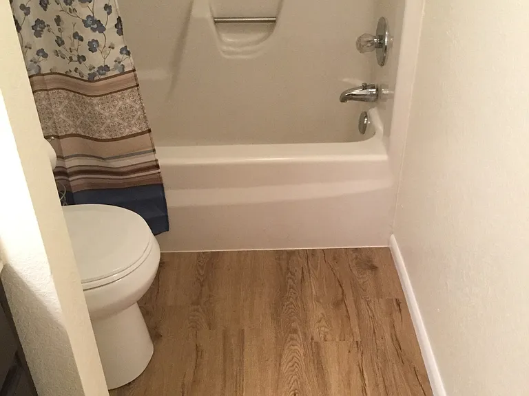 2670 Snow Slope Way #100 — Photo 7