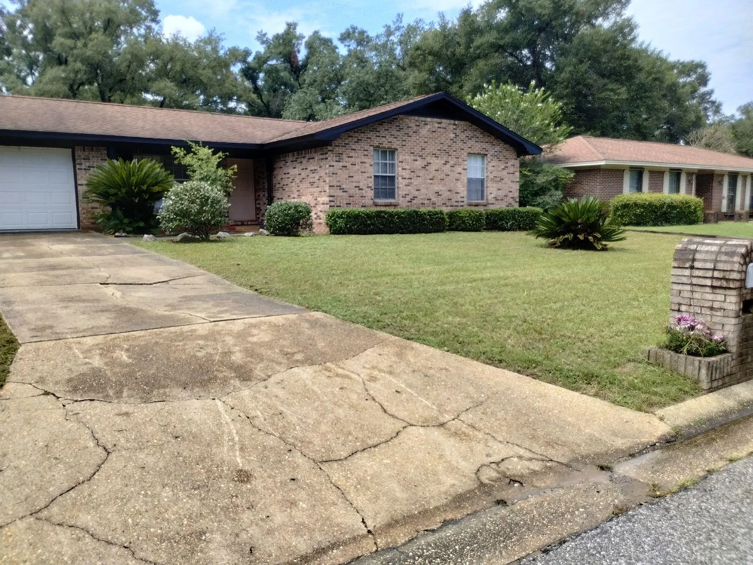 7615 Long Meadow Ln — Photo 1