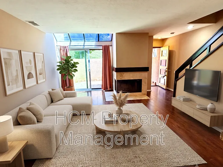 25761 Le Parc #12 — Photo 4