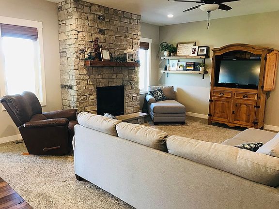 5th image of 298 Briarwood Ln
