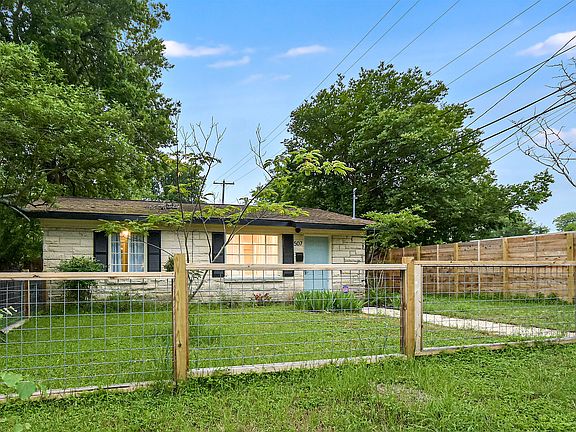 3rd image of 507 Hammack Dr #1