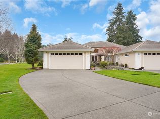 7007 Fairway Ln SE, Olympia, WA