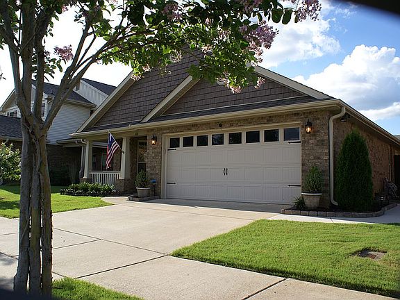 3rd image of 606 Cove Water Ln NW