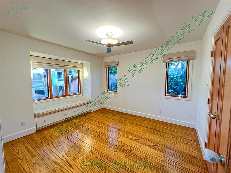 84 Mercy St — Photo 13
