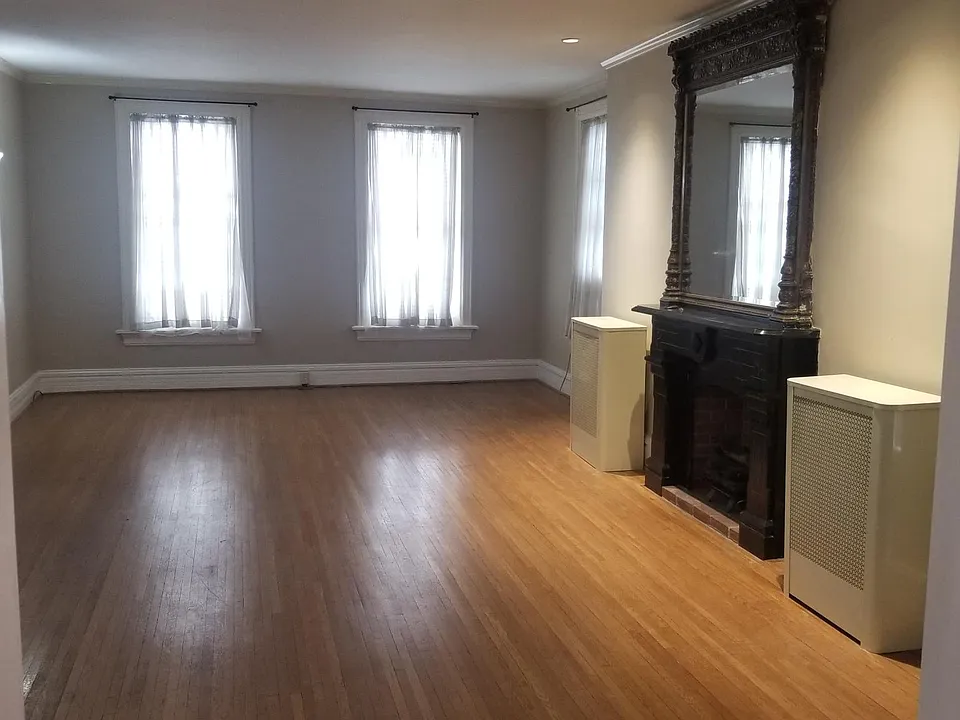 58 E Main St #1
