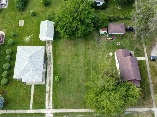 0 W Oak St, Coal City, IL 60416