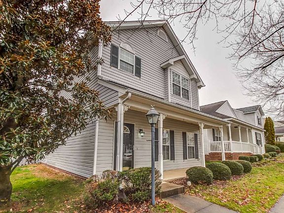 5th image of 121 Danesway Dr