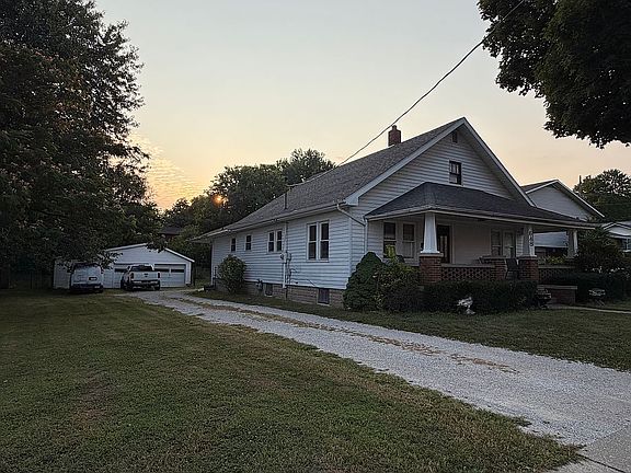 2nd image of 648 S Seminary St