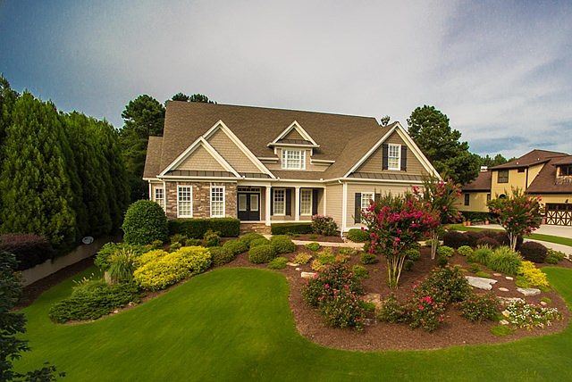 1st image of 180 Maple Shade Dr