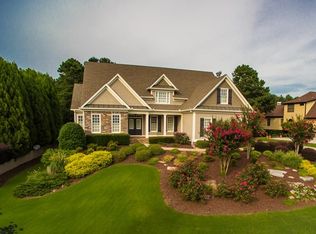 180 Maple Shade Dr, Tyrone, GA 30290