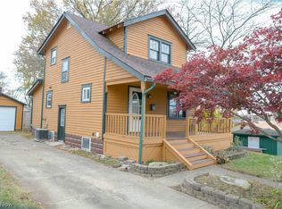 18 Youtz Ave, Akron, OH