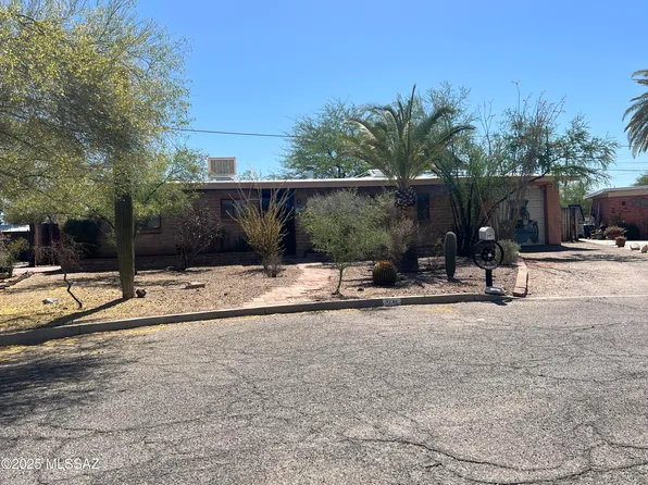 2750 N Cerrito Cir, Tucson, AZ 85719